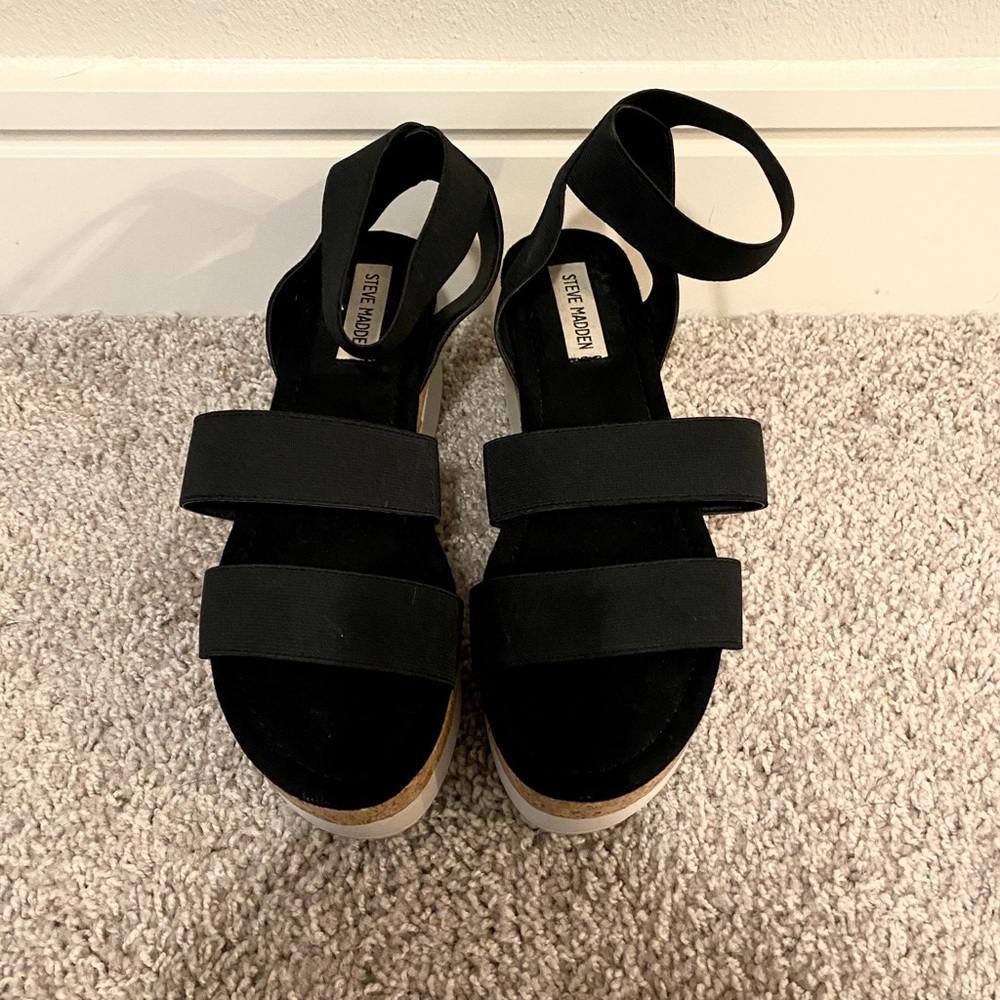 Steve Madden Women’s Platform Wedge